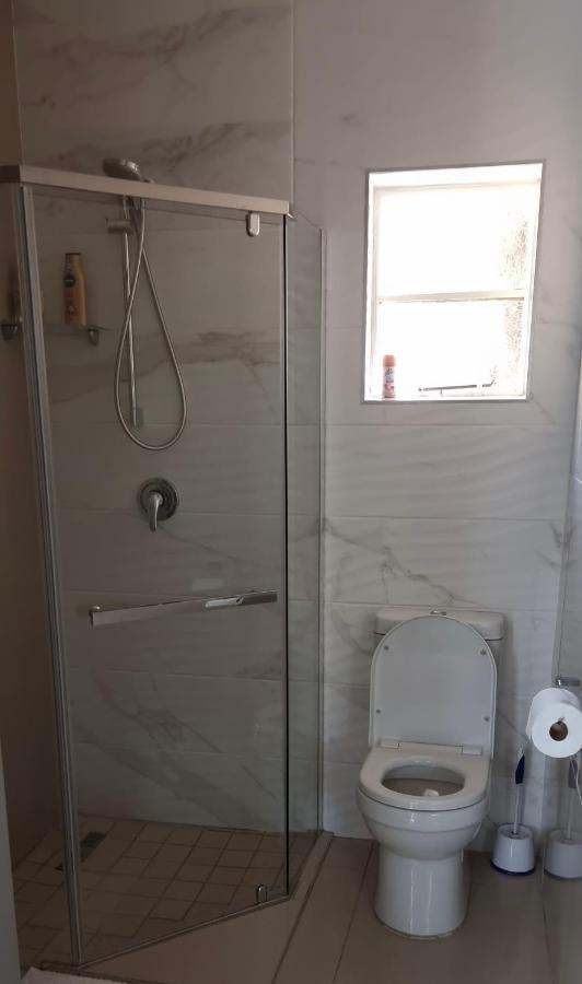 Atterbury Self Catering Studios Pretoria-Noord エクステリア 写真