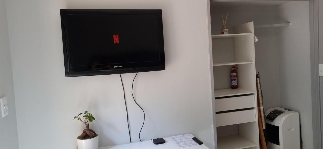 Atterbury Self Catering Studios Pretoria-Noord エクステリア 写真