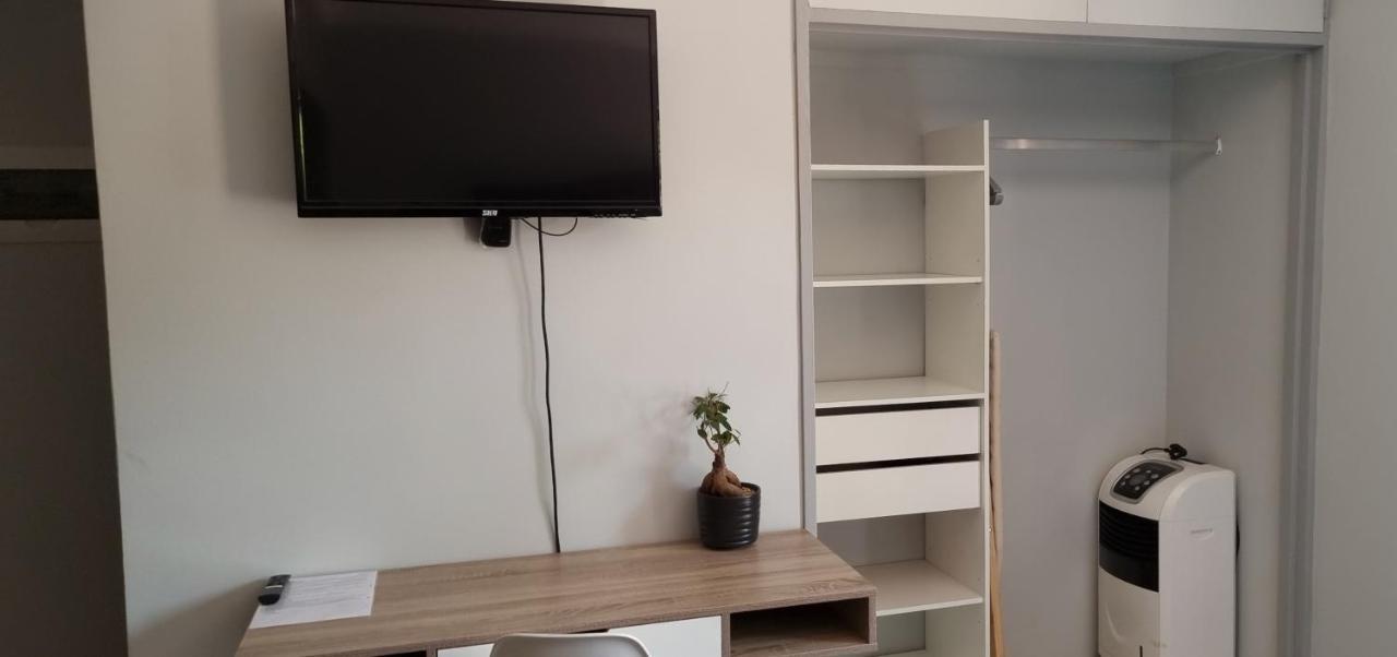 Atterbury Self Catering Studios Pretoria-Noord エクステリア 写真